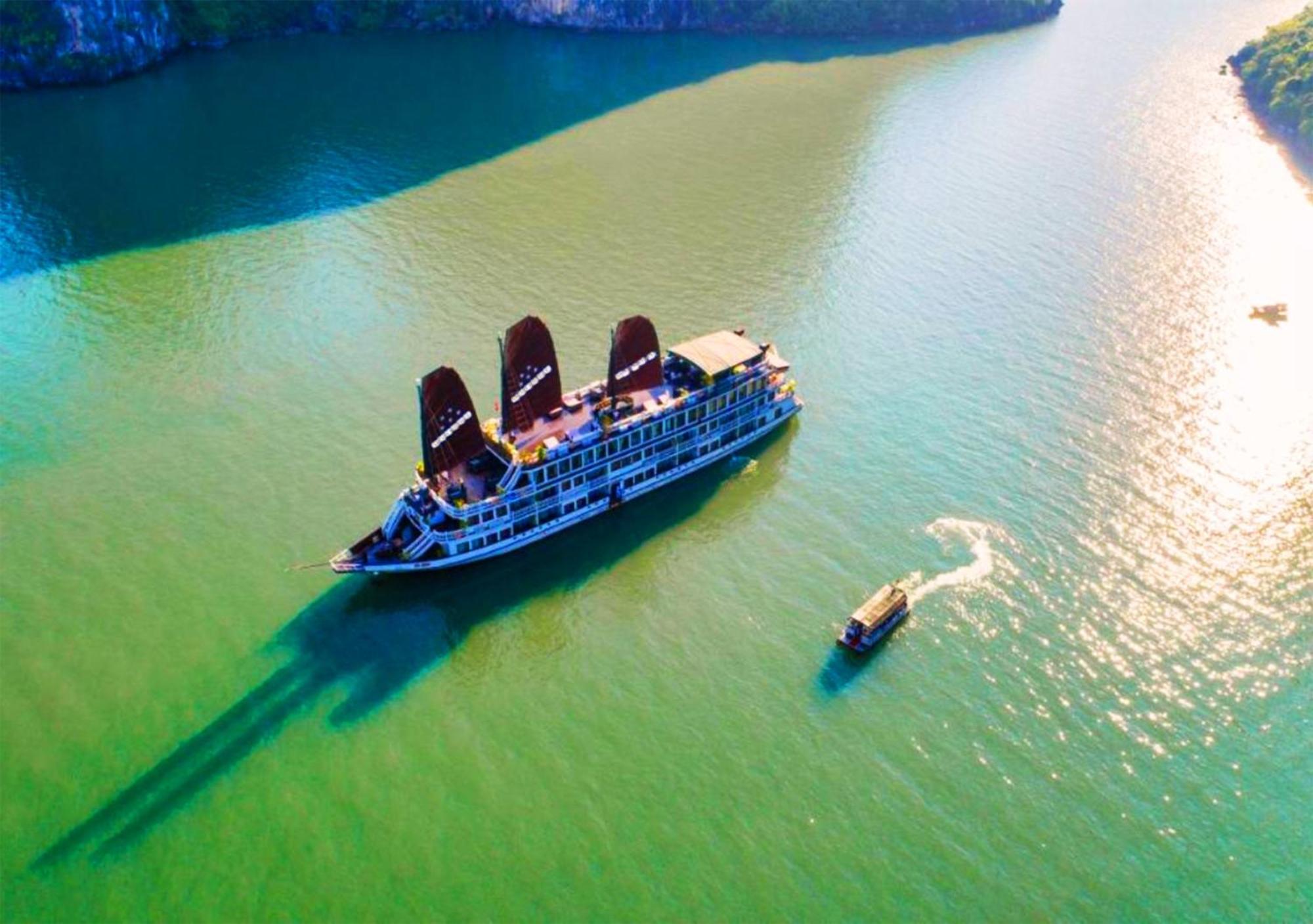 Halong Arcadia Cruise